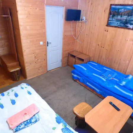 Guest house Gostynnytsya Rakhiv