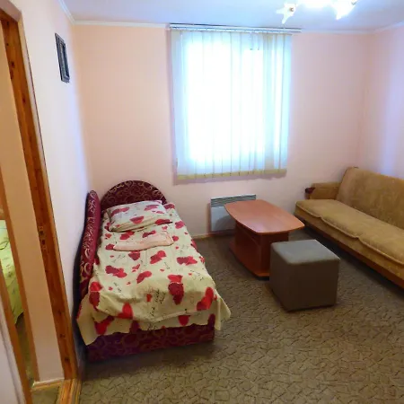 Gostynnytsya Guest house Rakhiv
